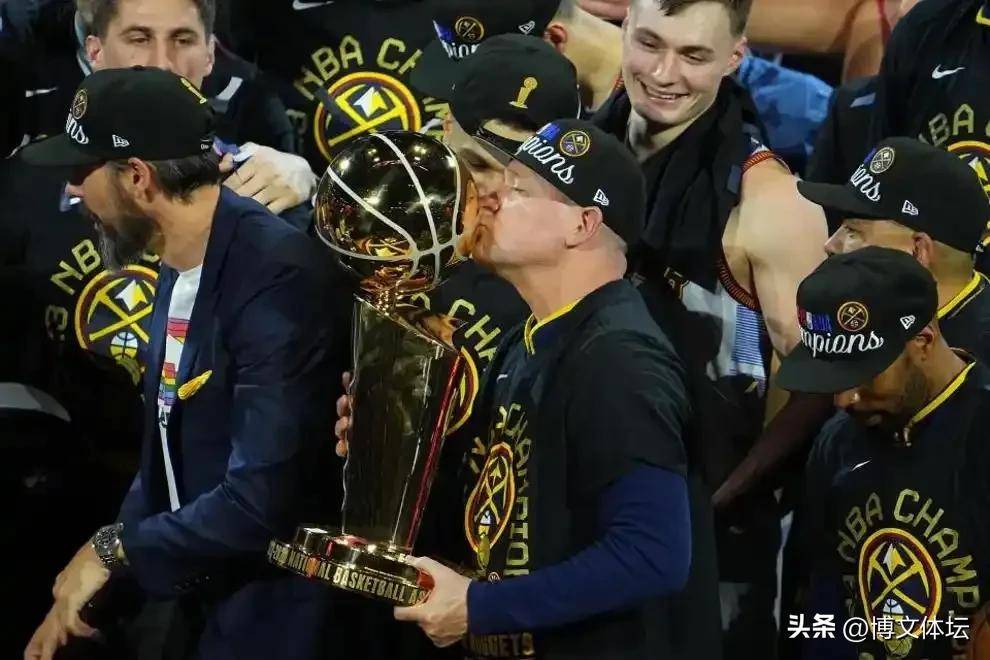 黑白直播nba-掘金主帅信心十足，表示球队能够逆袭