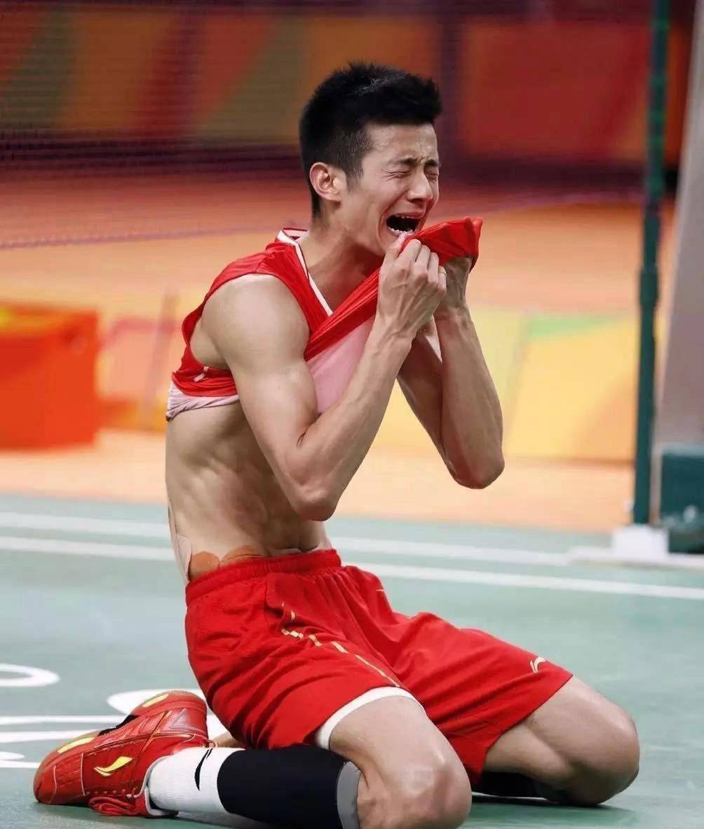 黑白直播nba在线观看-日本羽毛球队轻取韩国羽毛球队，谌龙打破历史纪录的简单介绍