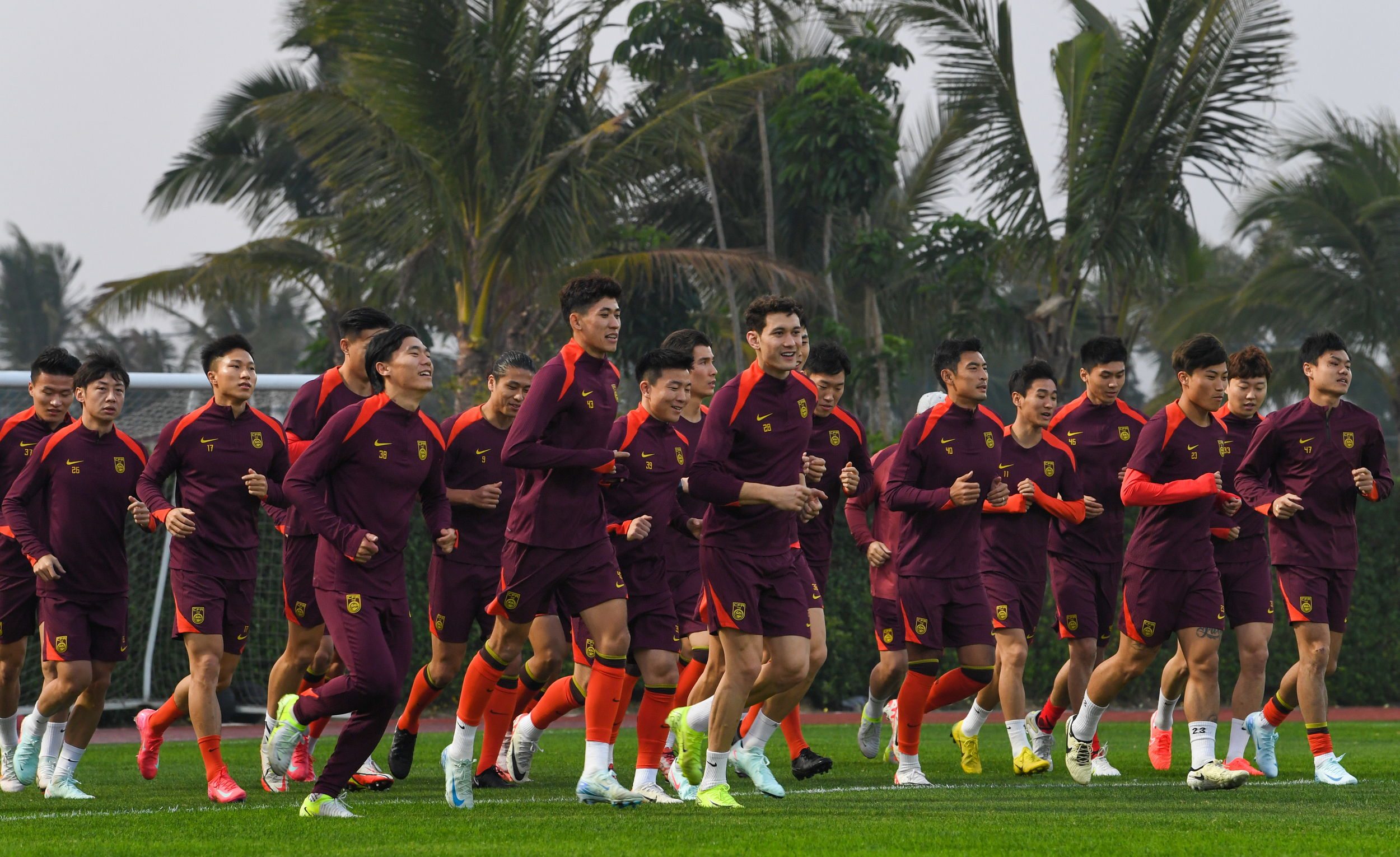 国际足坛风云变幻,中国队伍积极备战 国际足坛风云变幻,中国队伍积极备战