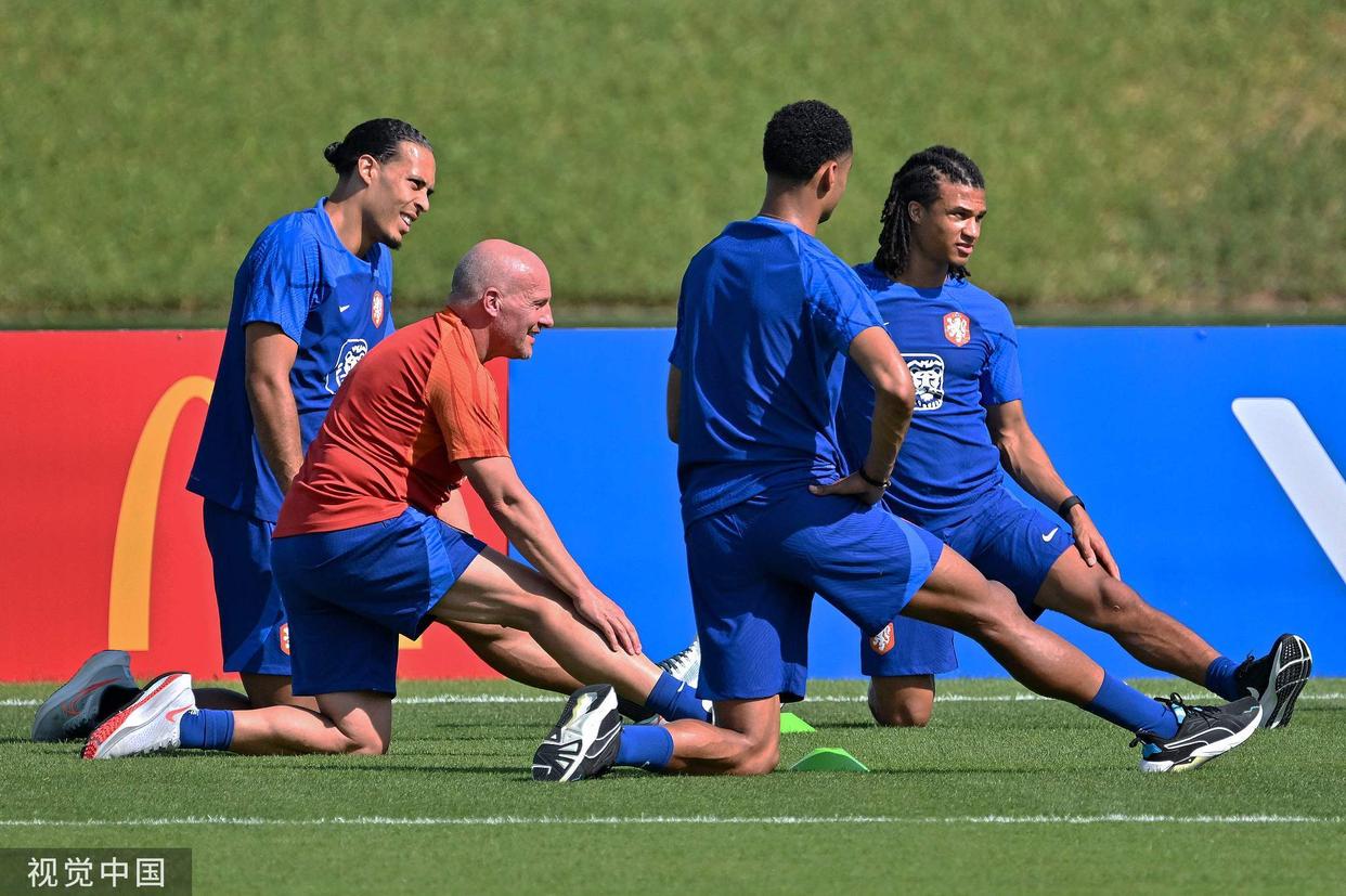 黑白直播nba-关于罗马尼亚客场逼平摩尔多瓦，终结连败的信息