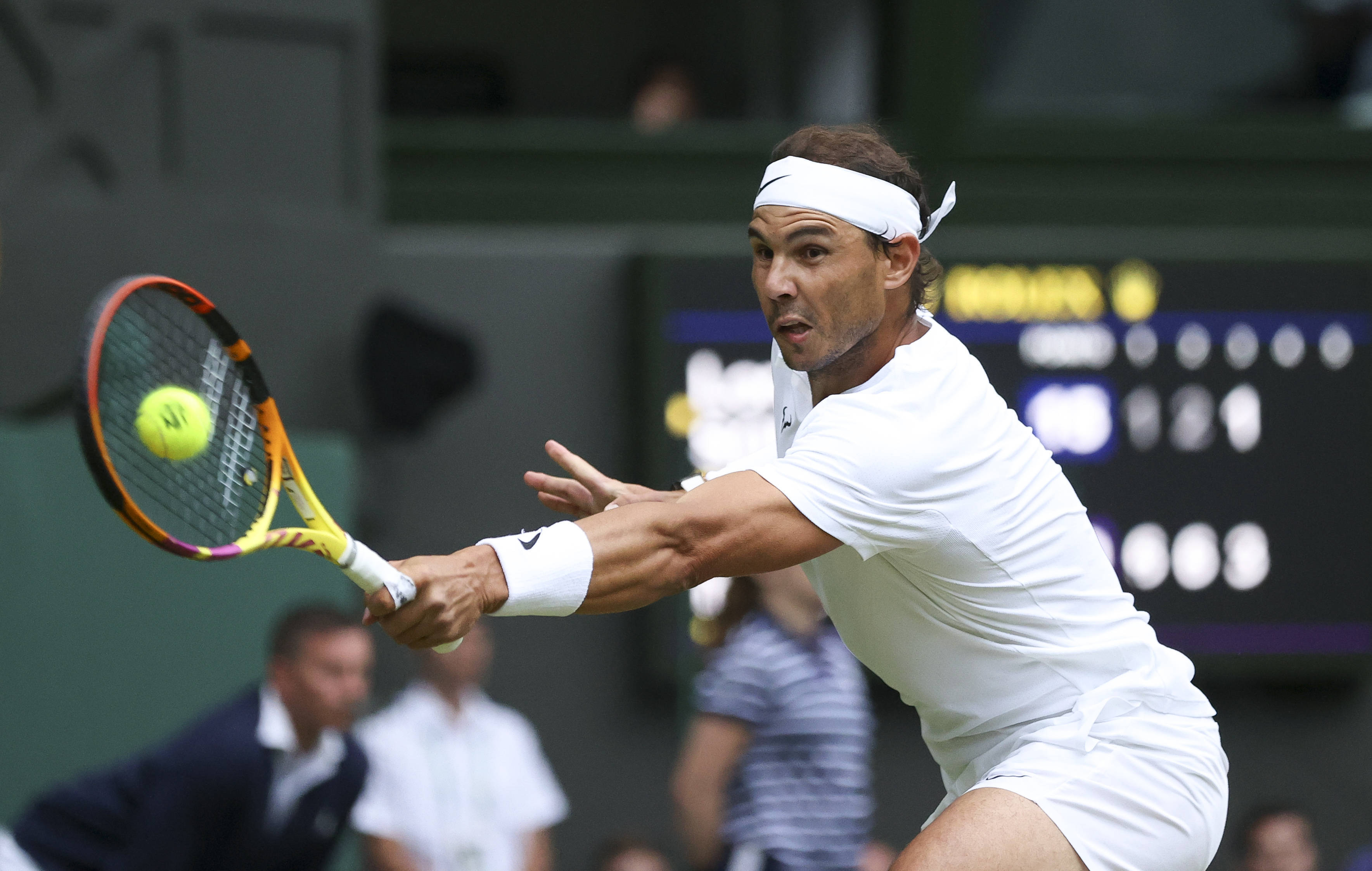 黑白直播-美国网球队绝地反击英国网球队，纳达尔爆发神勇的简单介绍