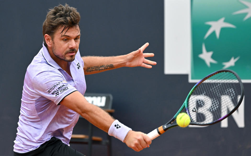 黑白直播体育-包含欧洲网球队险胜日本网球队，瓦林卡绝境逆转的词条