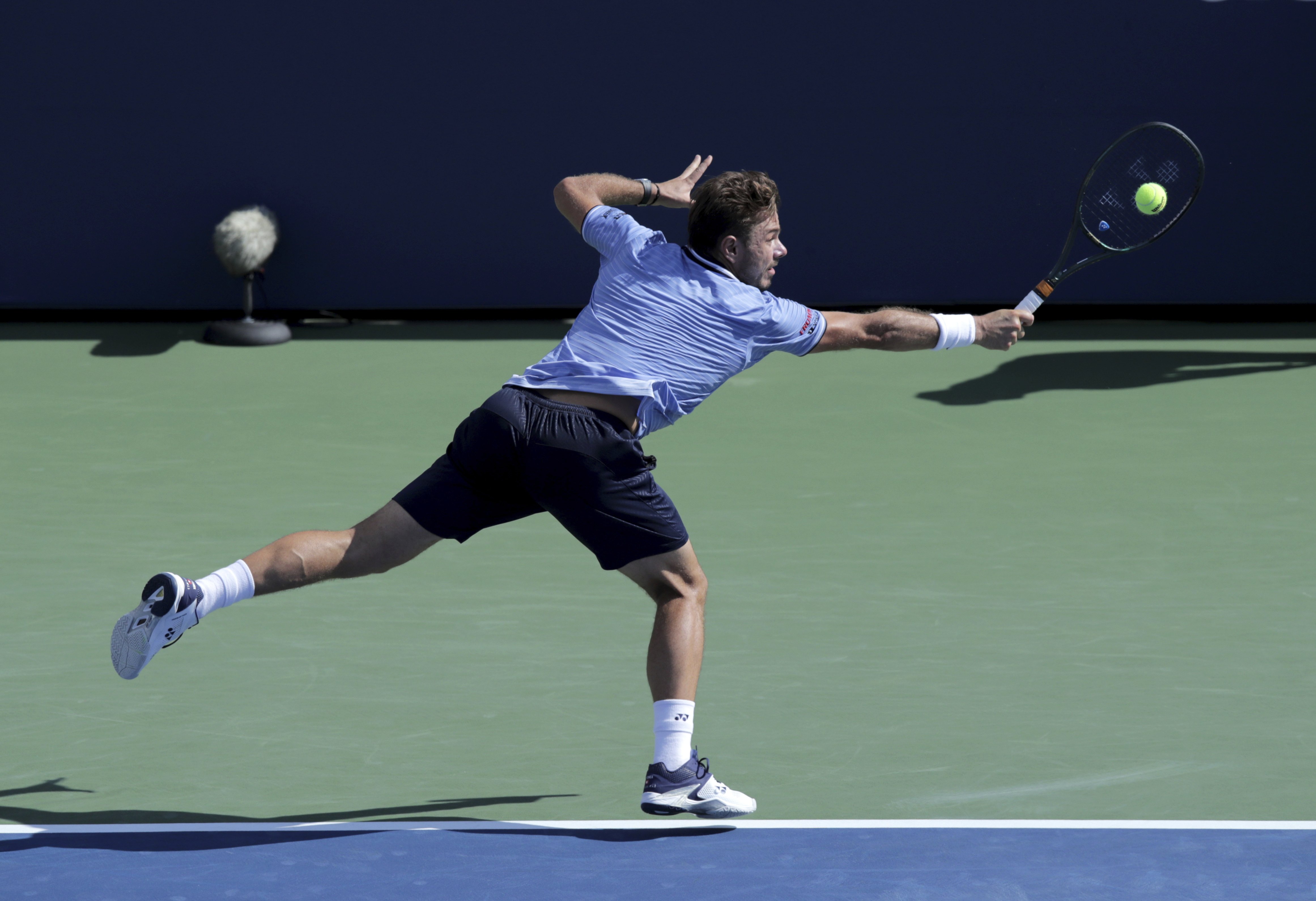 包含欧洲网球队险胜日本网球队，瓦林卡绝境逆转的词条