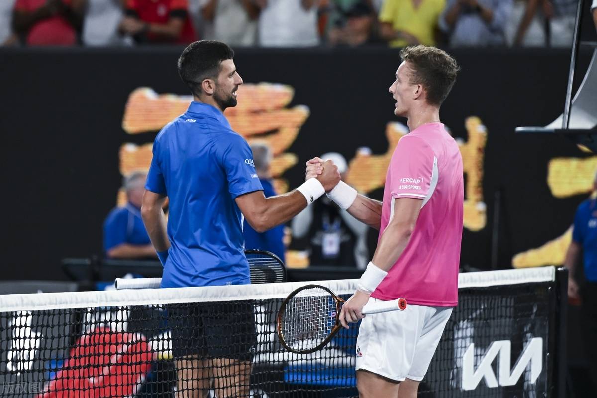 黑白直播免费体育直播-德国网球队完胜澳大利亚网球队，阿尔卡拉斯制霸全场的简单介绍