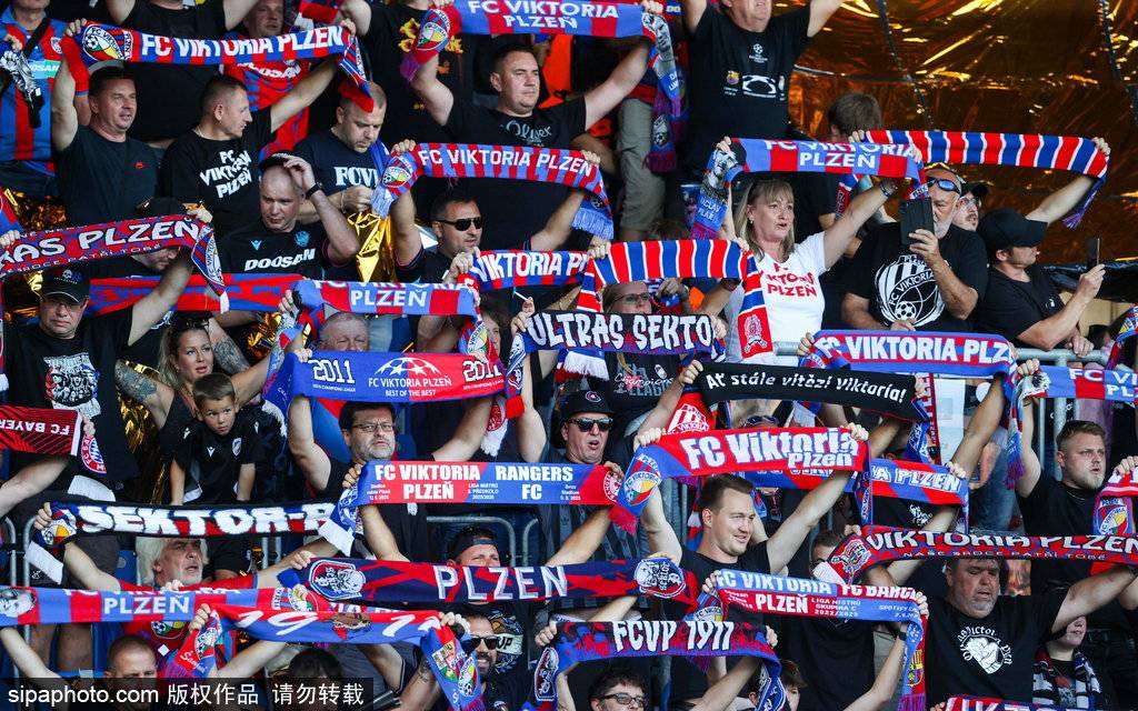 包含一场经典之战！世界杯点燃球迷热情的词条