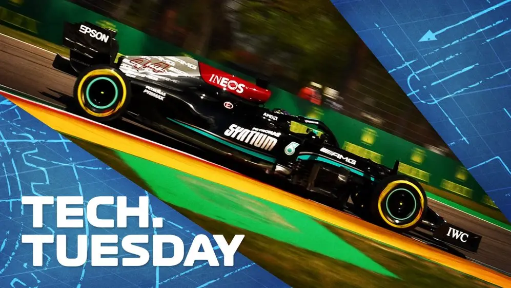 梅赛德斯鏖战红牛二队，塞恩斯扛起全队